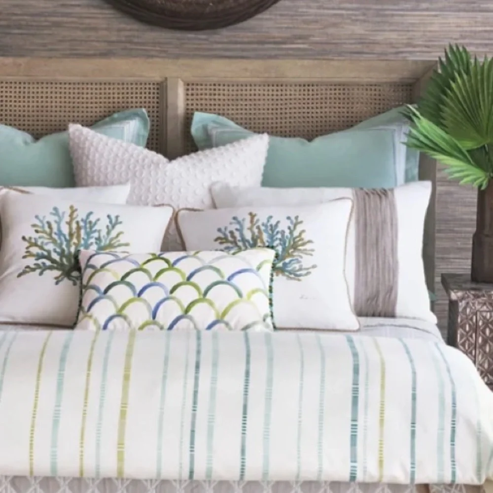 Like new BARCLAY BUTERA LIFESTYLE luxury 100% cotton duvet cover